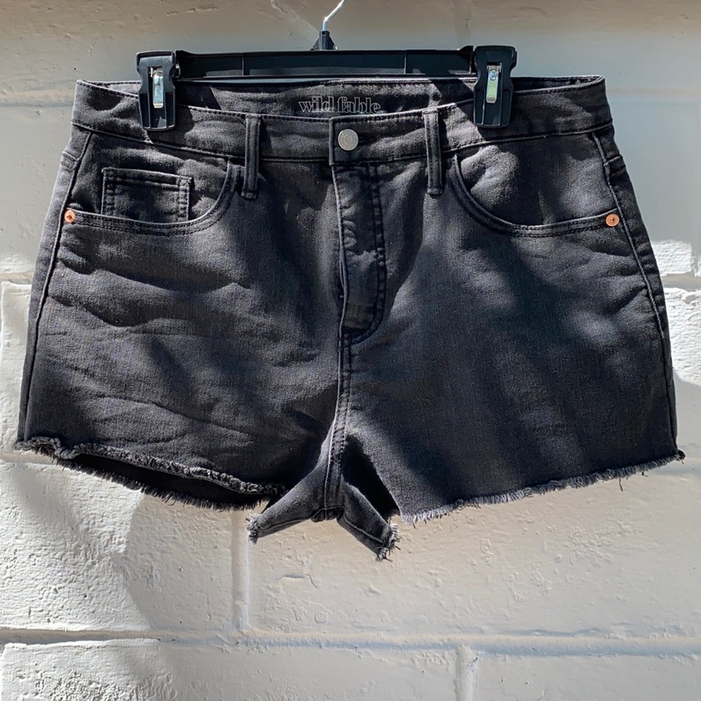 wild fable | jean distressed shorts | size 14